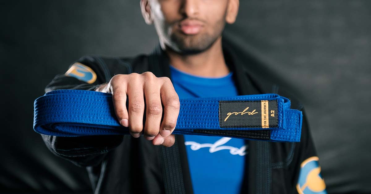 How to Tie Your Jiu Jitsu Belt (In Less Than 60 Seconds)