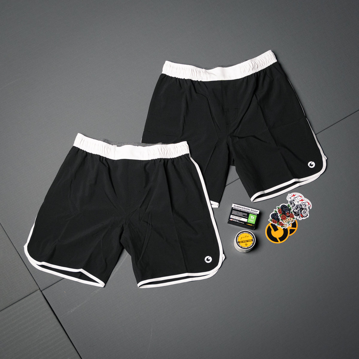 Pacific Shorts: 3 Free Gifts